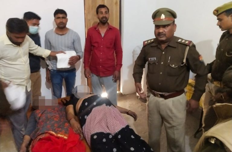 मां बेटी का फंदे से लटकता मिला शव, पुलिस जांच में जुटी