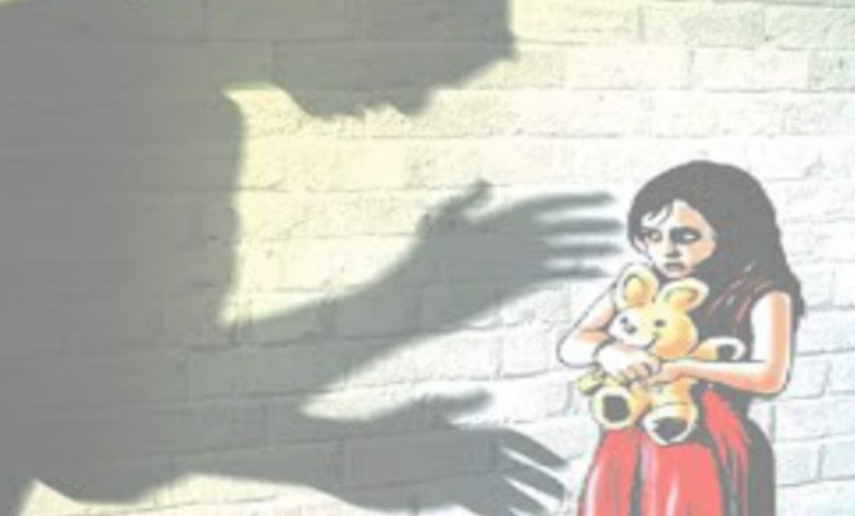 मासूम के साथ गलत करने की कोशिश,पुलिस ने शिकायत पर पकड़ा