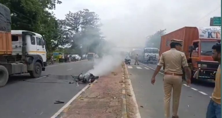 कुशीनगर में सड़क हादसा, बाइक सवार तीन लोग गंभीर रूप से घायल