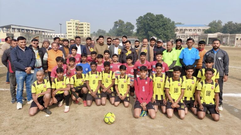 कुशीनगर: ‘सांसद खेल महोत्सव’ का भव्य आगाज, 25 से 29 दिसंबर तक
