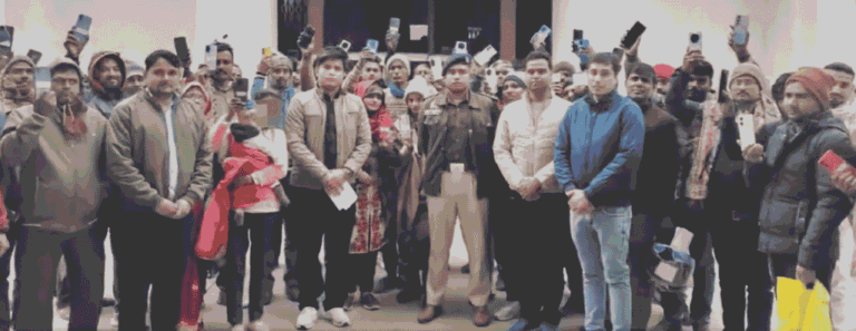 51 खोए मोबाइल फोन लौटाए, परिवारों के चेहरे पर लौटी मुस्कान