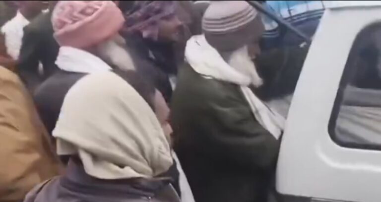 कुशीनगर में  युवक की संदिग्ध मौत, फंदे से लटककर आत्महत्या का मामला