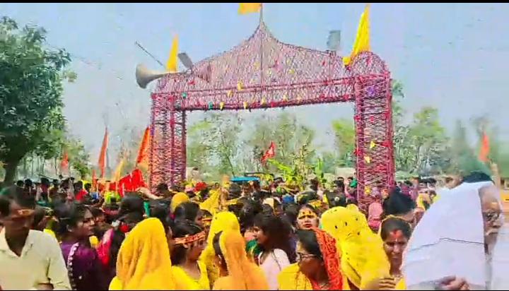 नौ दिवसीय रूद्र महायज्ञ के लिए निकाली गयी कलश यात्रा, 1111 कन्याओं ने लिया भाग